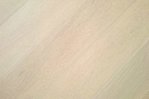 Baum Дуб Луно