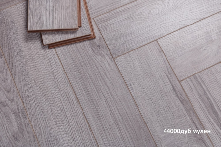 Kronparket Дуб Мулен 44000